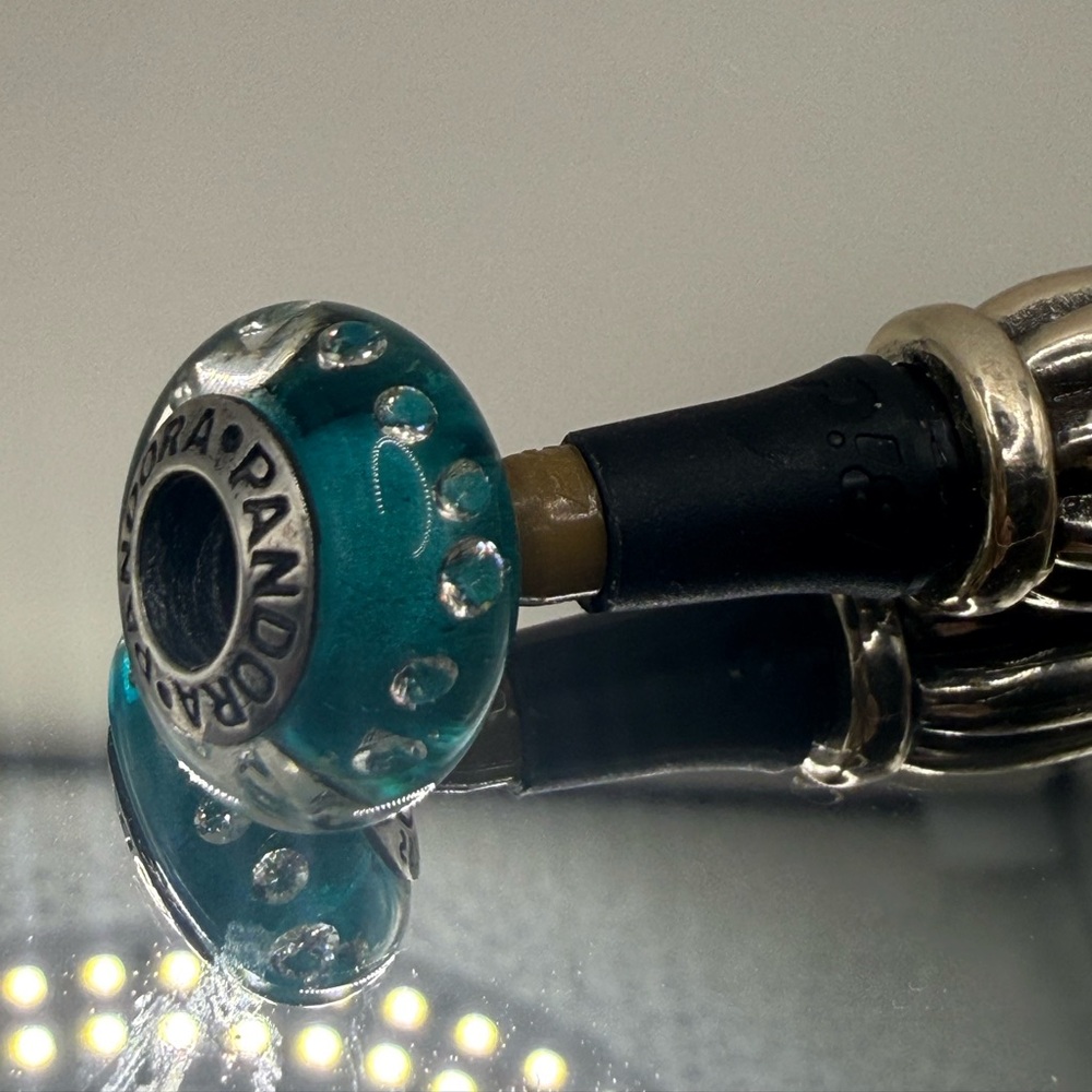 Pandora Gorgeous Teal w Tiny Sparkling CZ’s Bubble w Sparkles Murano Bead!